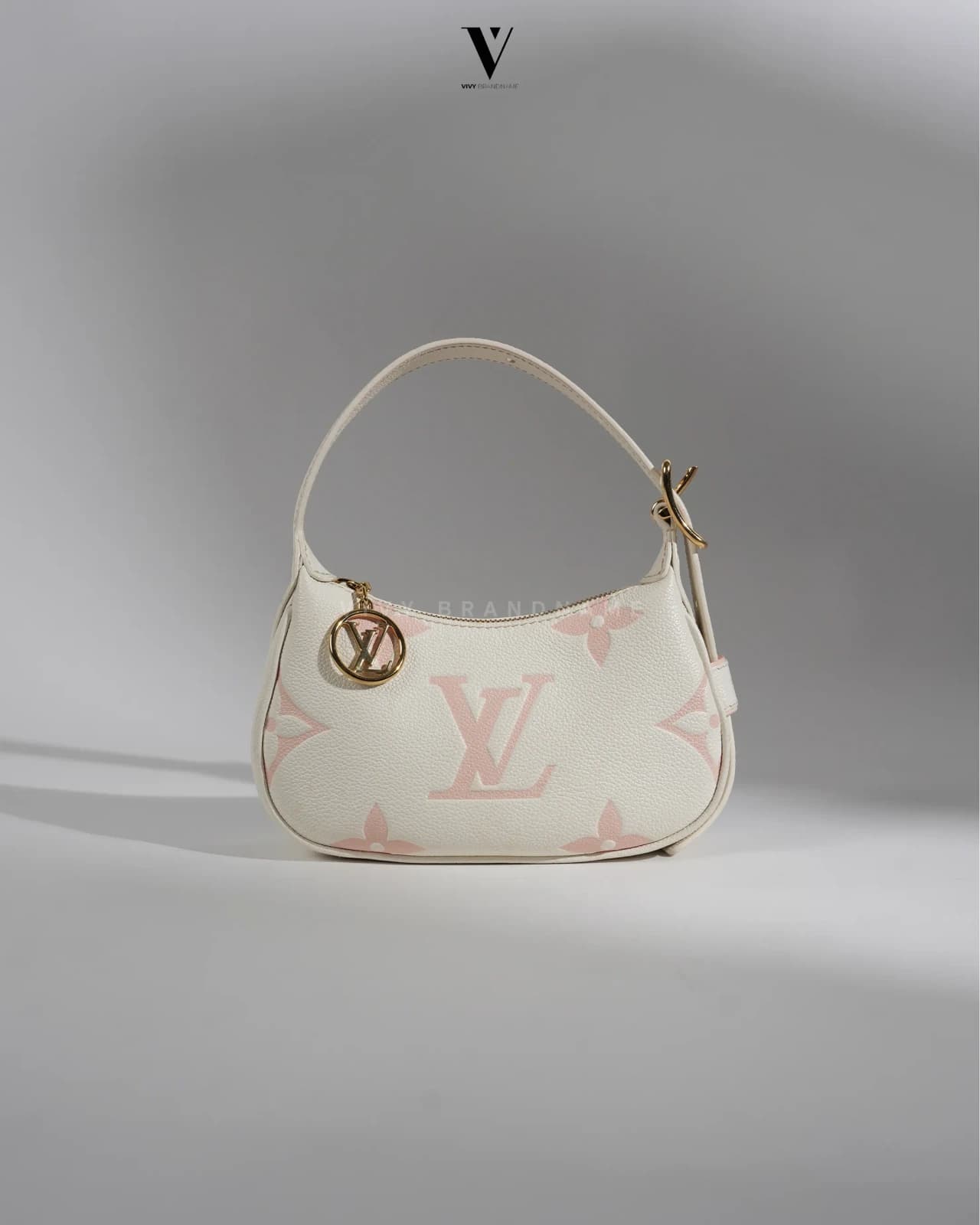 LV half moon — half moon mini latte white chamallow pink monogram empreinte MCC