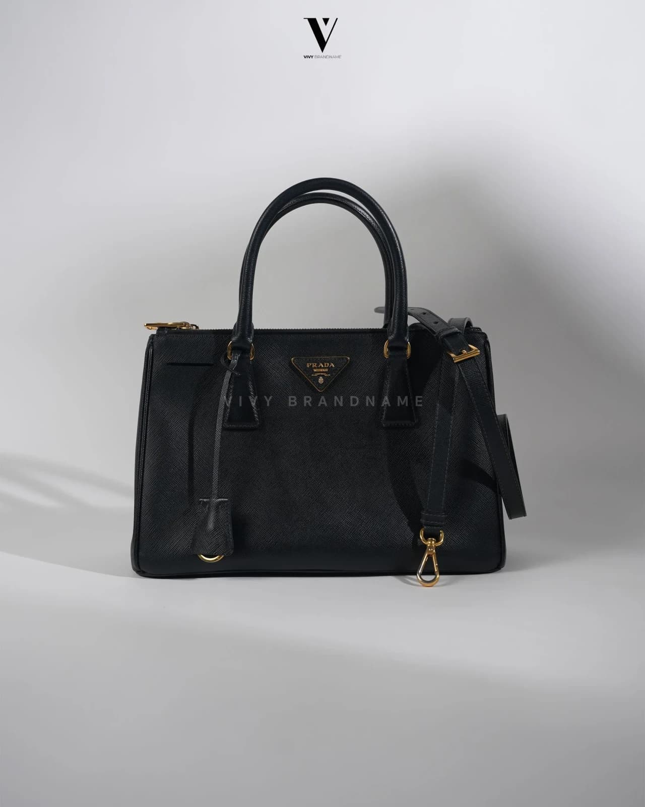 Prada galleria 30 — galleria 30 black saffiano GHW
