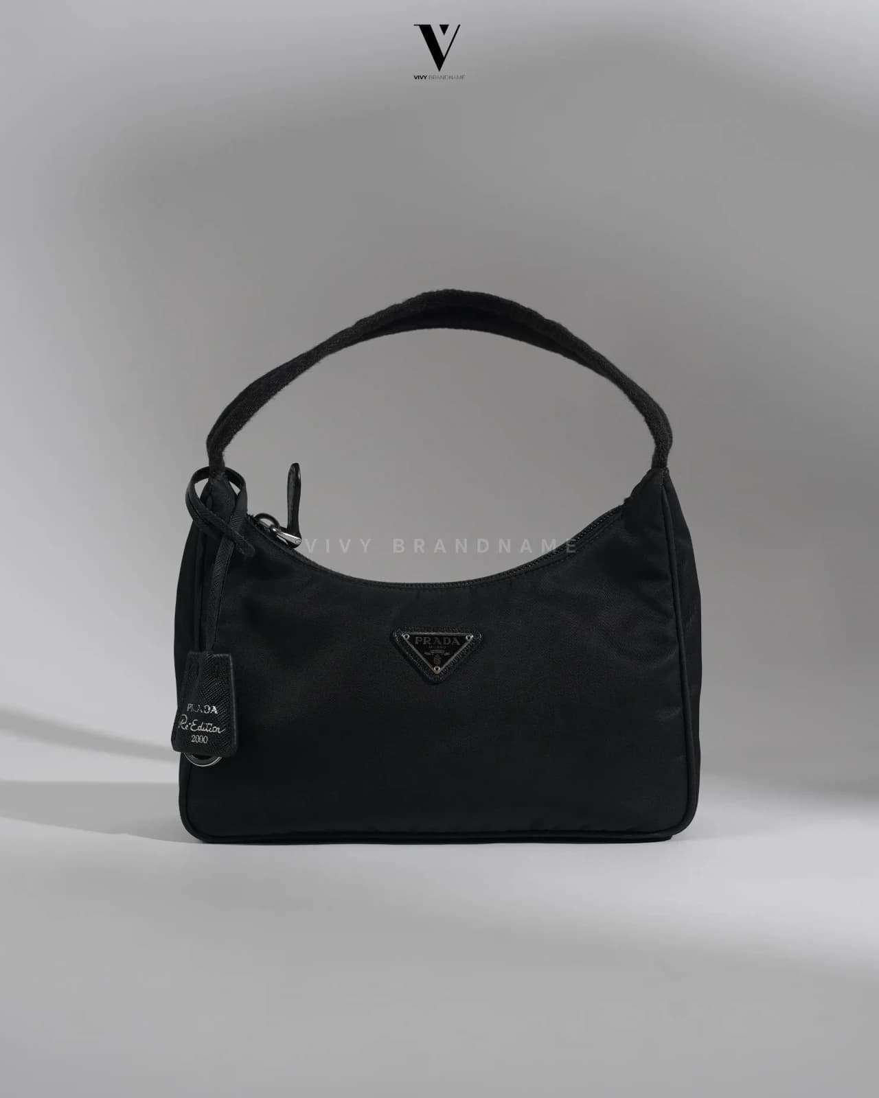 Prada Re-Edition — Re-Edition 2000 black Re-Nylon SHW