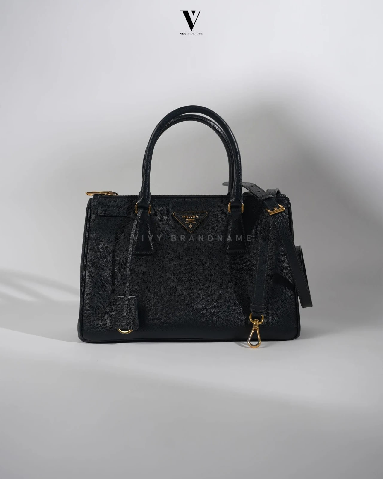 Prada galleria 30 — ภาพ 1