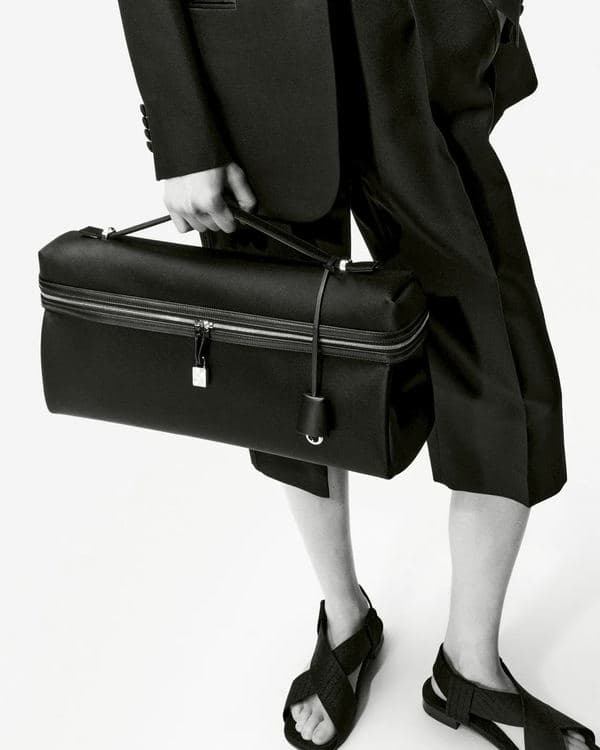 Extra Softy Bag นิยามใหม่ของ Quiet Luxury จาก Loro Piana — ภาพประกอบ 1