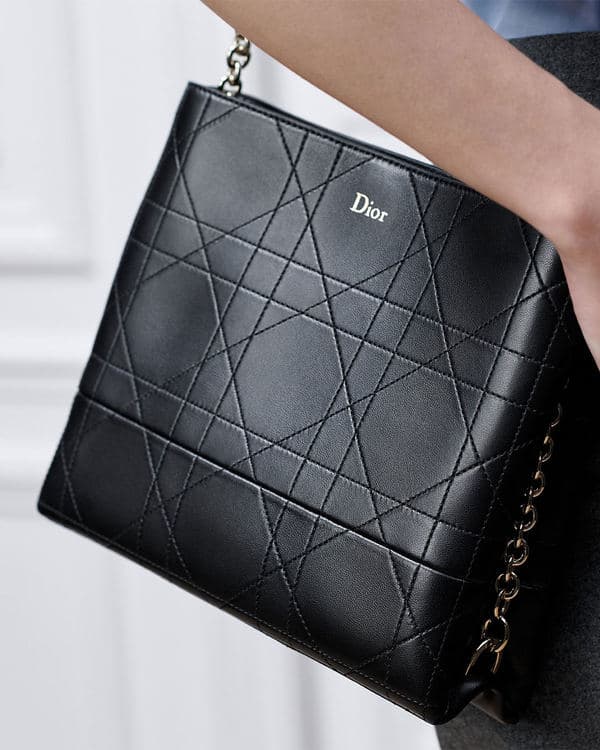 New Dior, New Look 📌 Dior by Jonathan Anderson เข้าไทยแล้ว — ภาพประกอบ 8