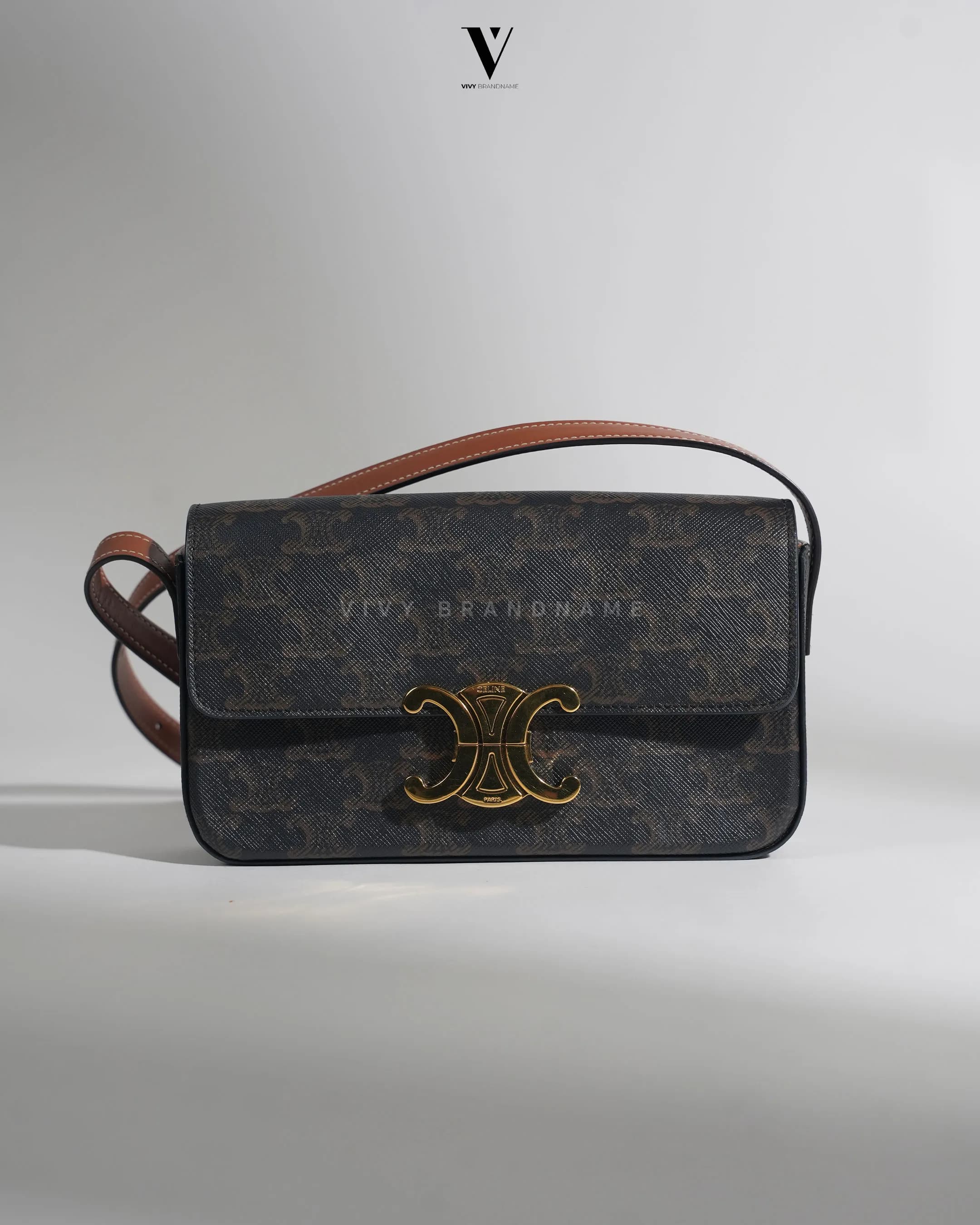 Celine triomphe — triomphe shoulder
