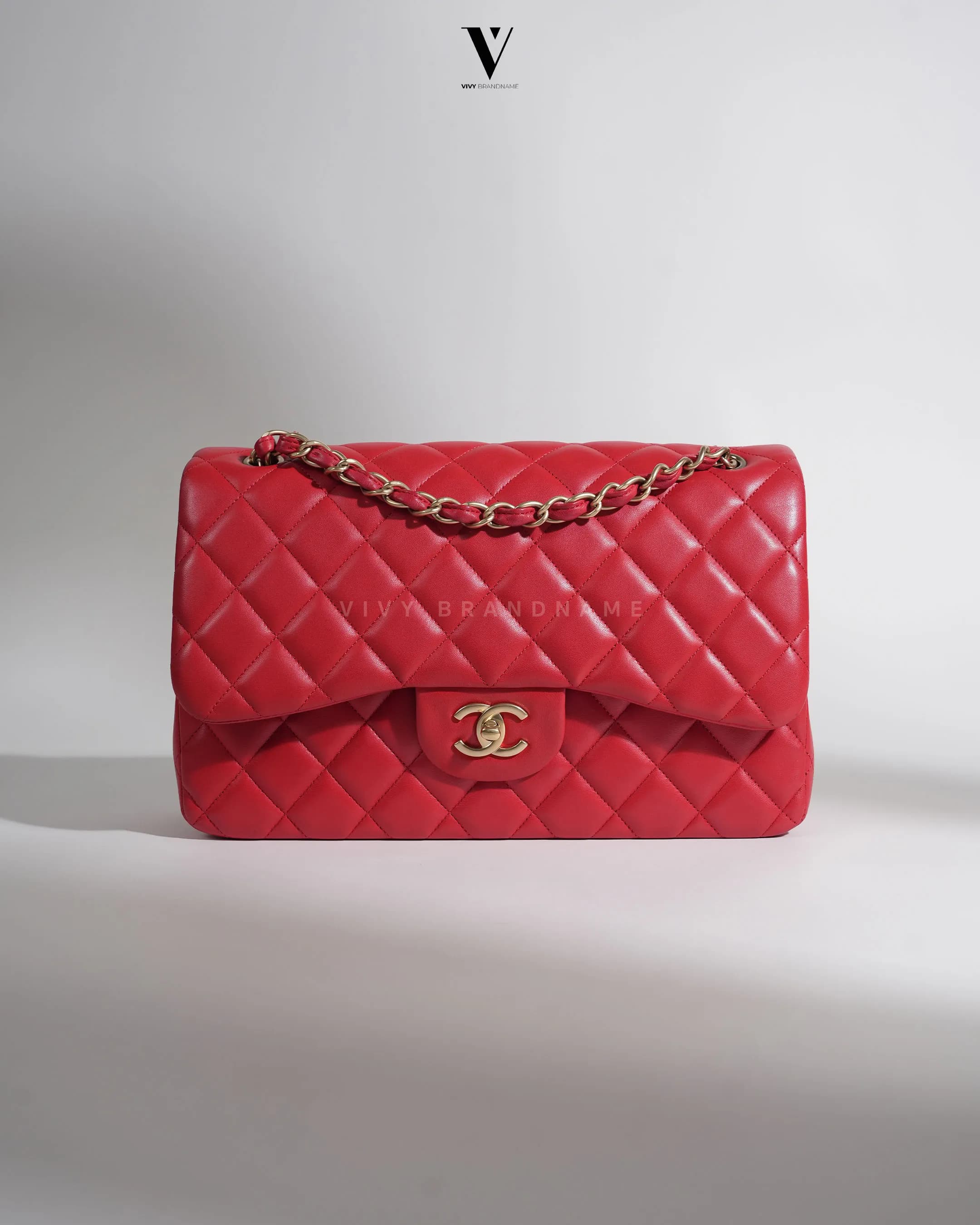 Chanel classic jumbo — classic jumbo red lamb GHW holo 18